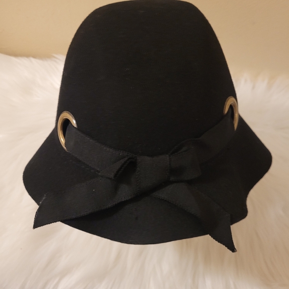 Liz Claiborne Women's Hats Black Ribbon Brim - Picture 1 of 9